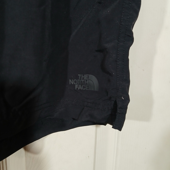 The North Face Black Flashdry Swim Trunks XXL - Picture 11 of 11